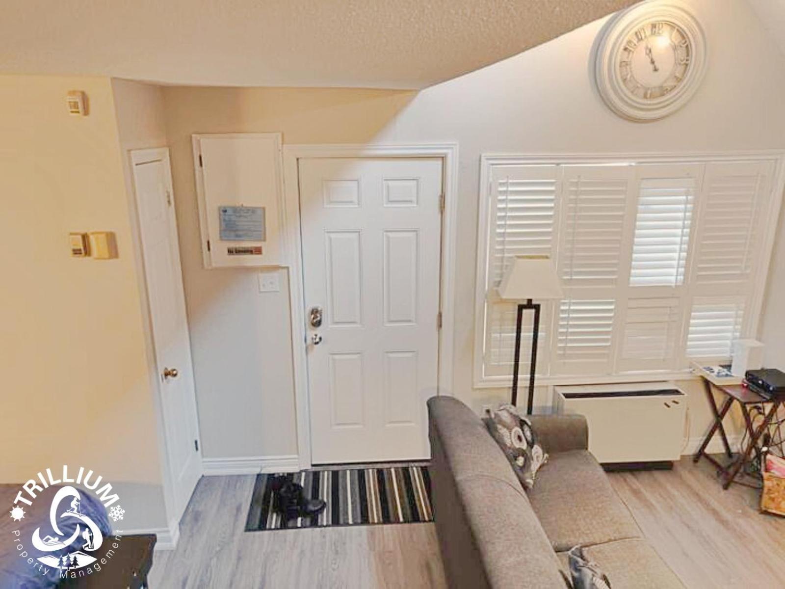 Blue Mountain, Collingwood - Loft Condo, Sleeps 4 Blue Mountains Luaran gambar